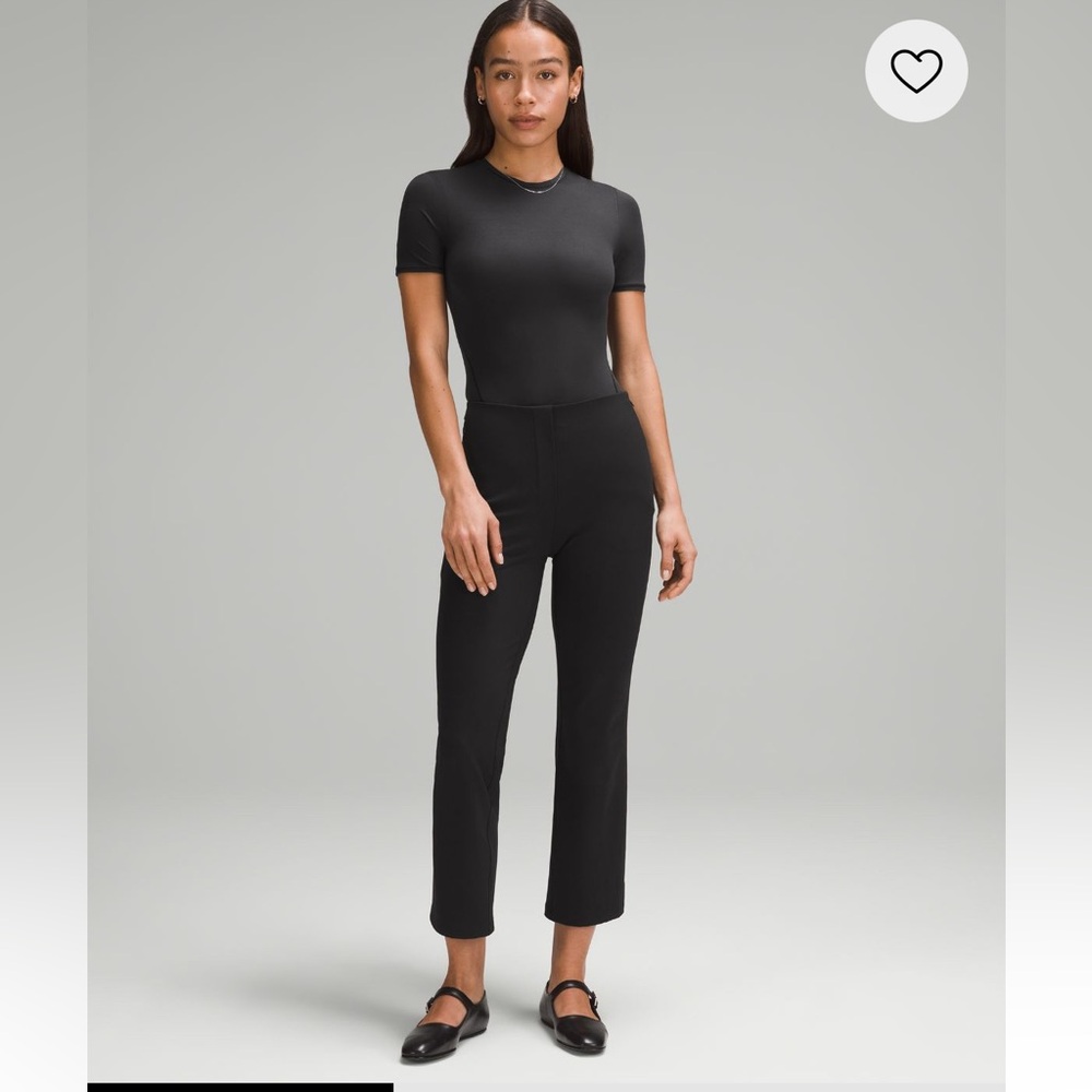 Lululemon Smooth Fit Pull-On High-Rise Crop